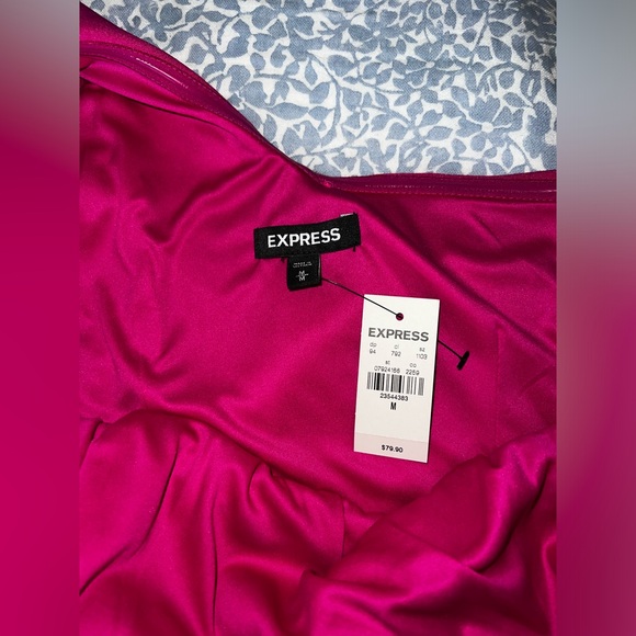 Express Hotpink dress. Size medium - Picture 2 of 4